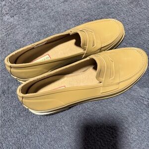 Hunter Womens Rubber Slip-On Penny Loafers Beige Casual Waterproof Shoes size 9